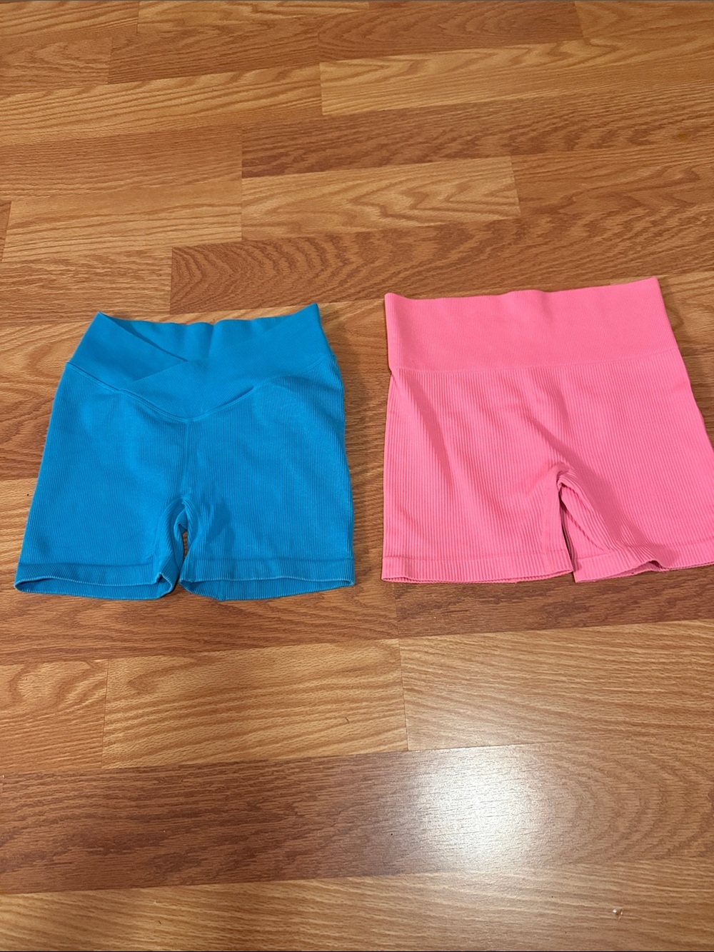Women’s Seamless Ribbed Bike Shorts - Blue and Pink